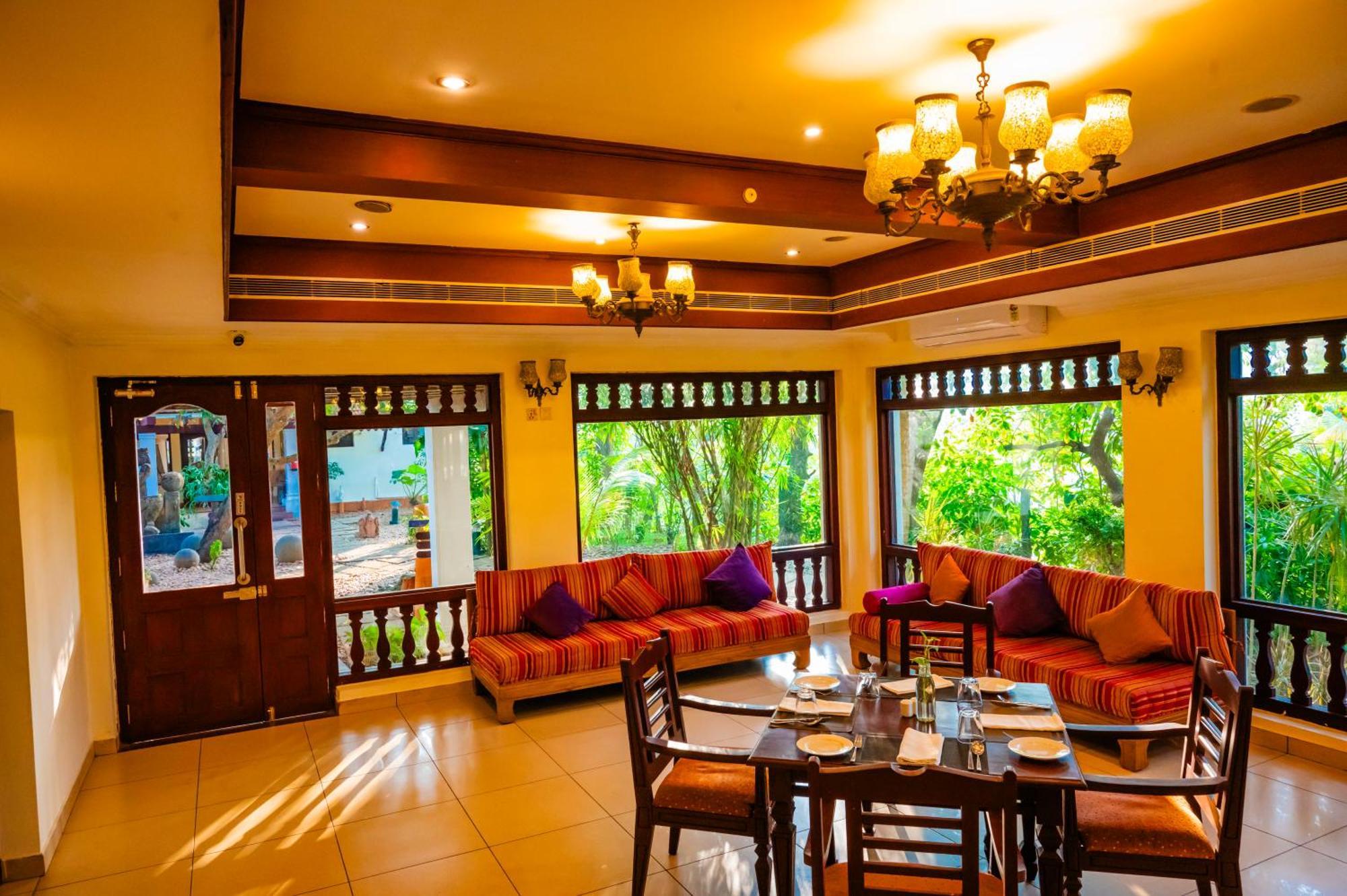 Fragrant Nature Backwater Resort & Ayurveda Spa Kollam Εξωτερικό φωτογραφία